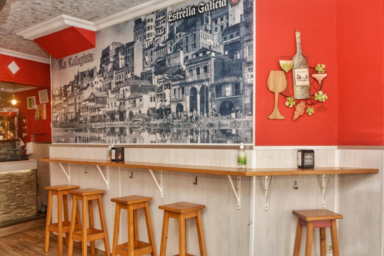 Hostal La Colegiata Виго Экстерьер фото