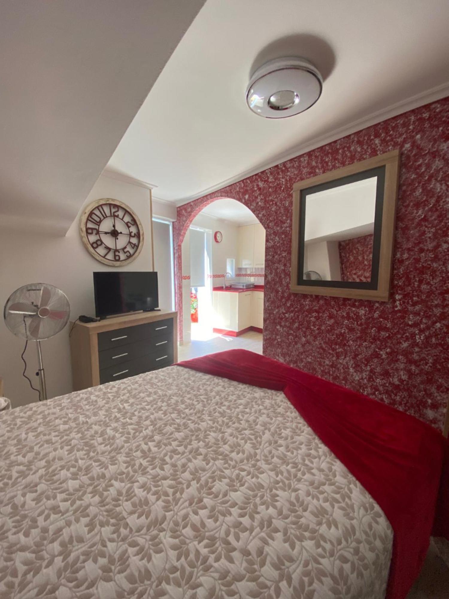 Hostal La Colegiata Виго Экстерьер фото