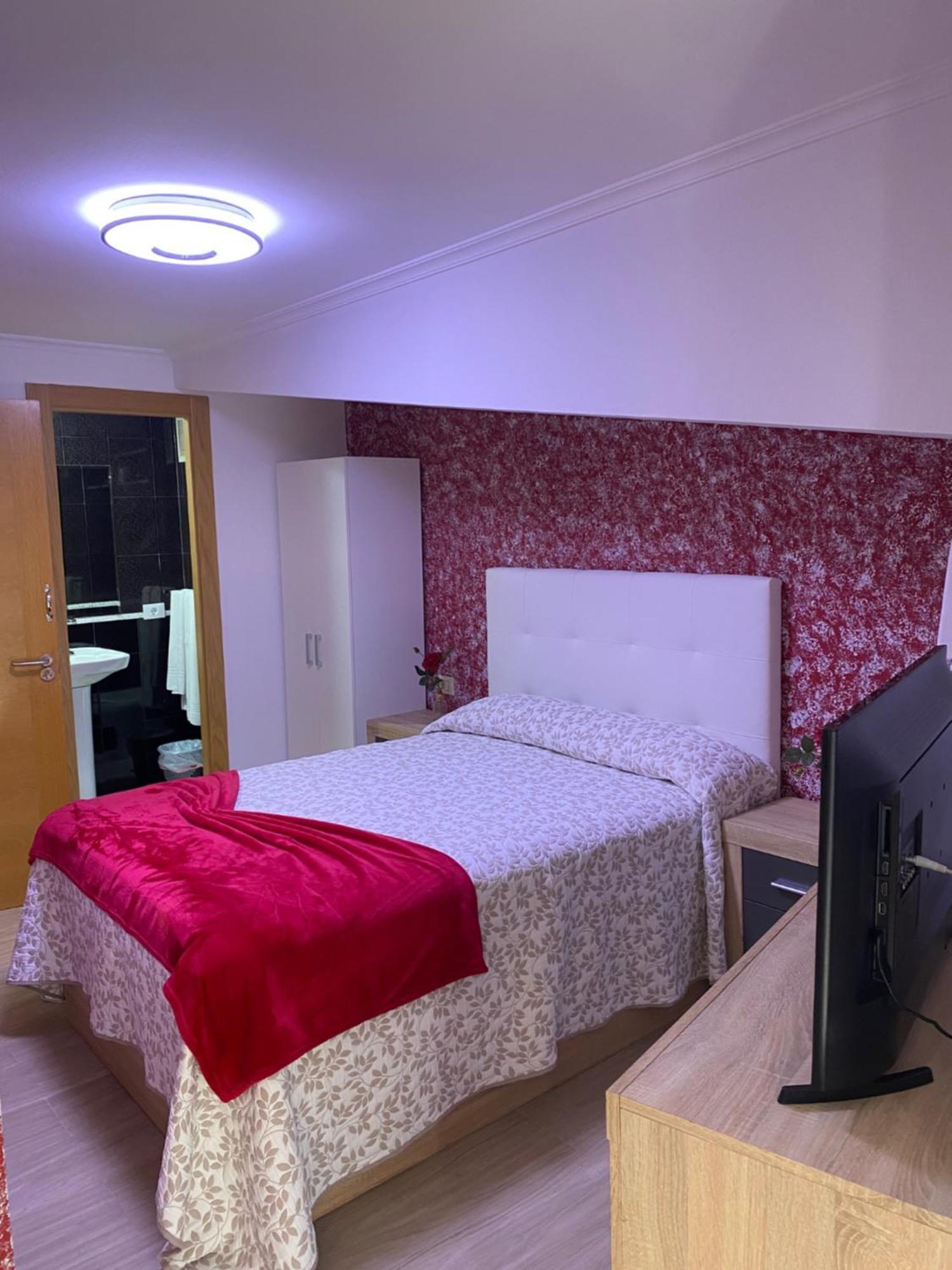 Hostal La Colegiata Виго Экстерьер фото