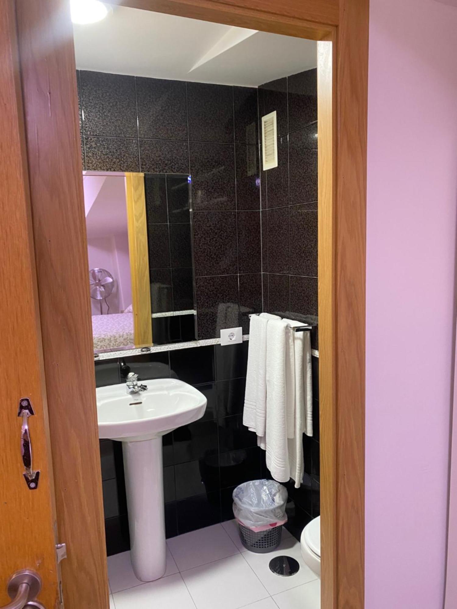 Hostal La Colegiata Виго Экстерьер фото