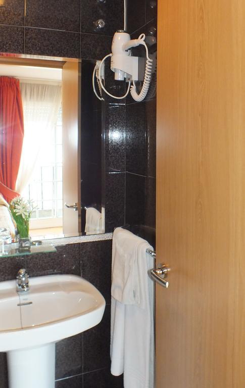 Hostal La Colegiata Виго Экстерьер фото
