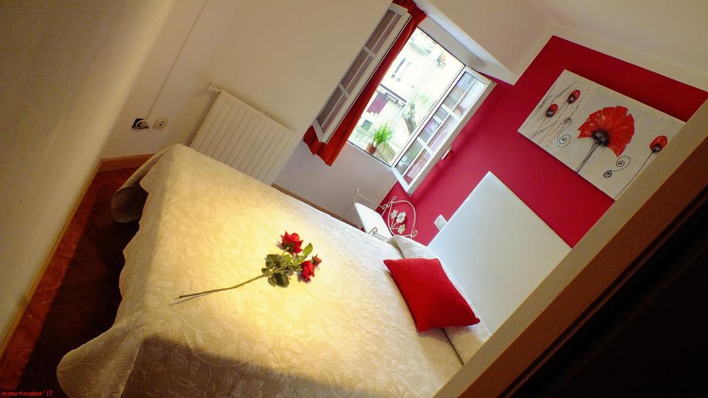 Hostal La Colegiata Виго Экстерьер фото